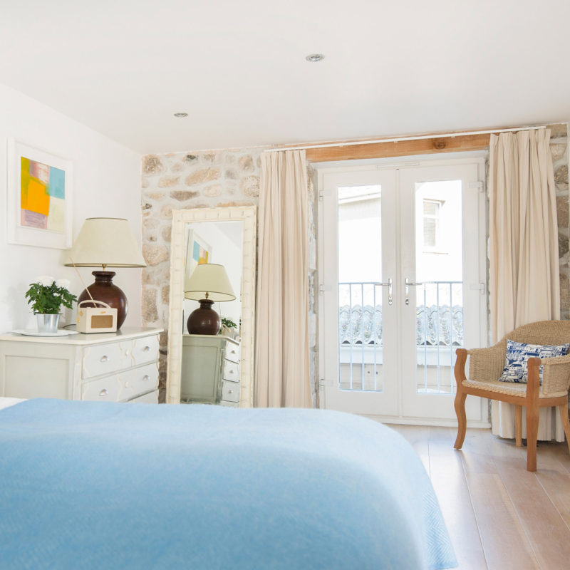 Luxury accommodation in St Ives.