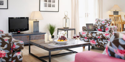 Luxury self catering in Cornwall with sea views.