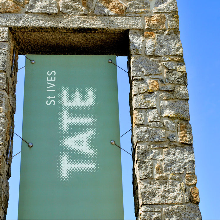 entrance to the tate st ives