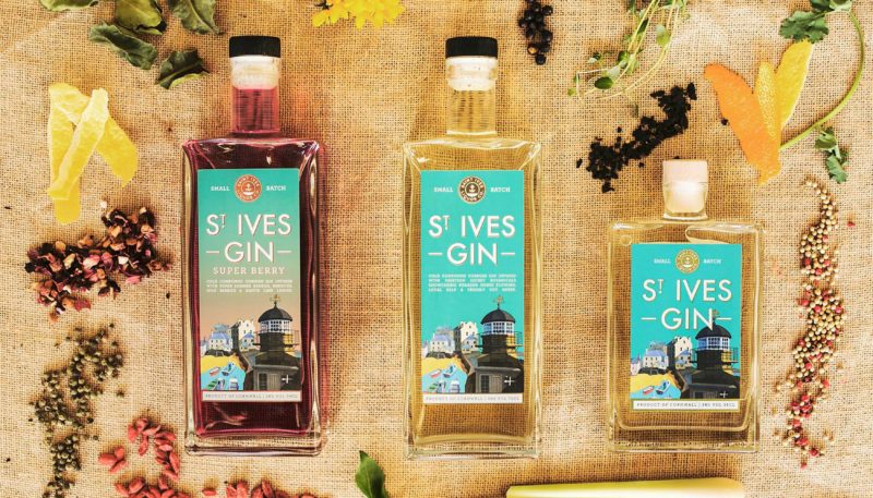 bottles of St Ives gin and botanicals