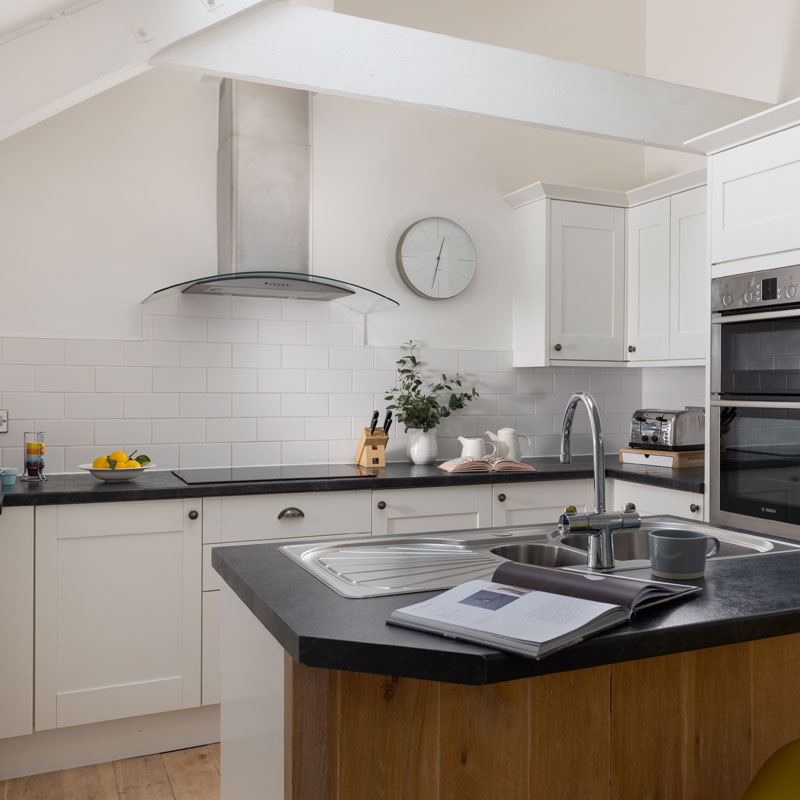 Bay - Kitchen Island Unit
