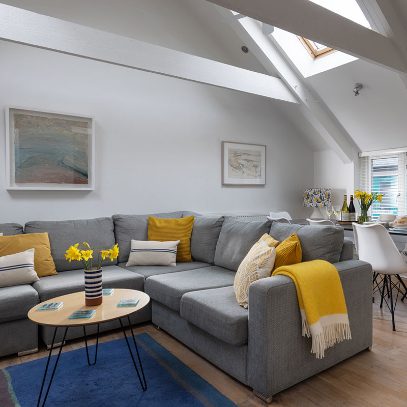 Bay - Sofa and living area