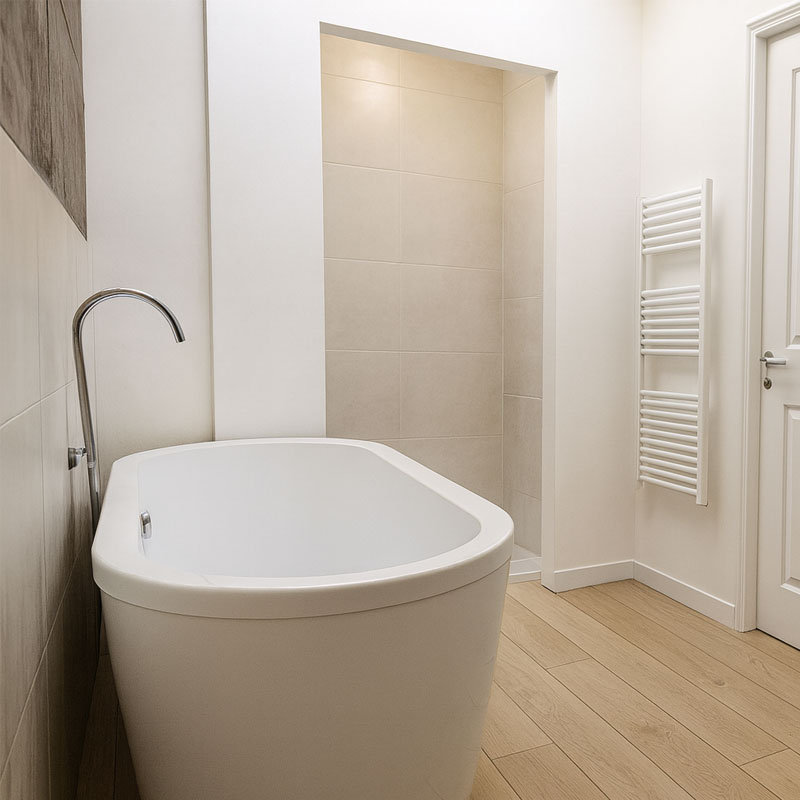 Studio 5 - Freestanding bath